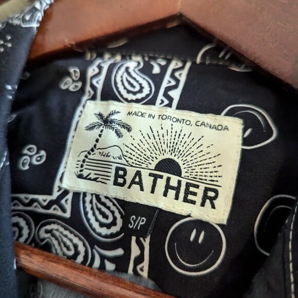 BATHER - Bandana print shirt - Sz S - Picture 5 of 6